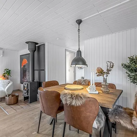 Nyaraló Heike - 700m To The Fjord By Interhome *